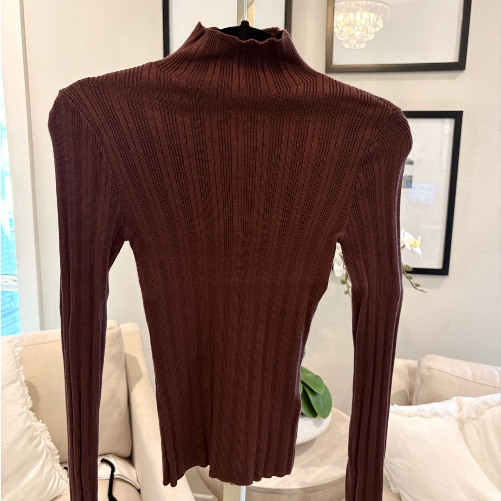 Abercrombie & Fitch Ribbed Mock Neck Long Sleeve Top - Brown